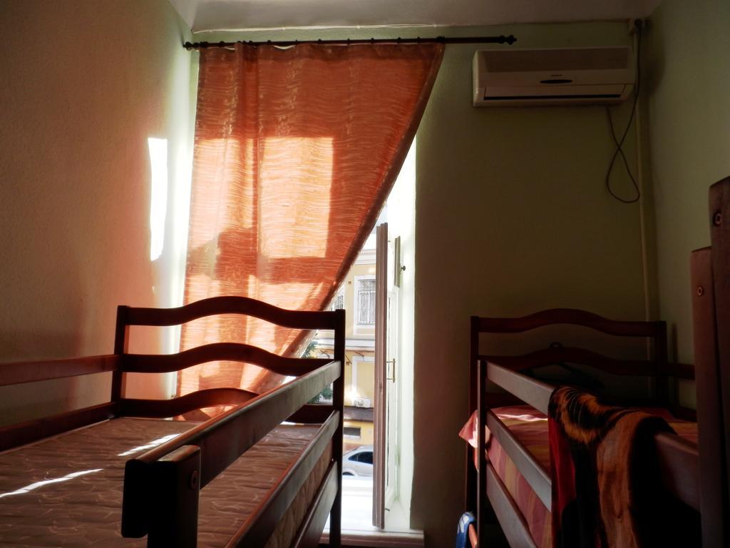Yourhostel Kiev Room photo